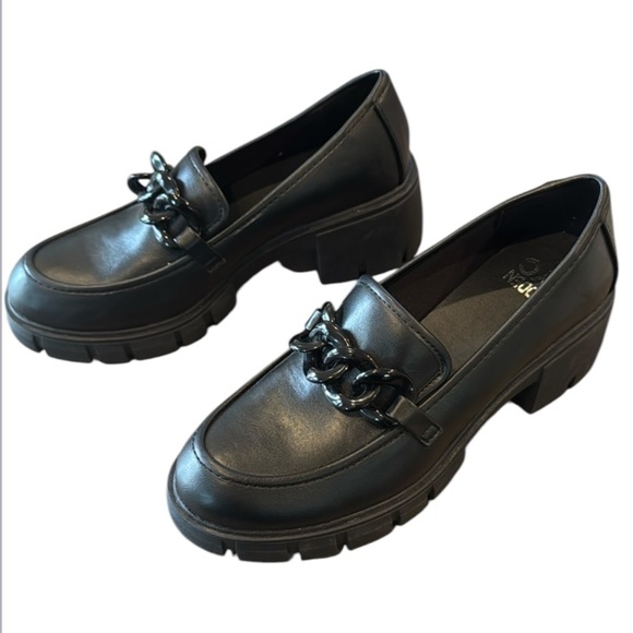 Black Chunky Lug Sole Black Chain Detail Loafers Size 8 New Without Box - Picture 3 of 11